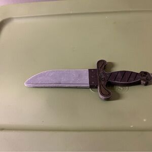 Foam Peter Pan Knife (Note Broken Sound Effect)